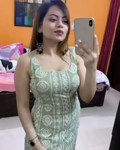 Call Girl in Mulbagal